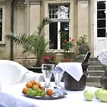Palace 3*