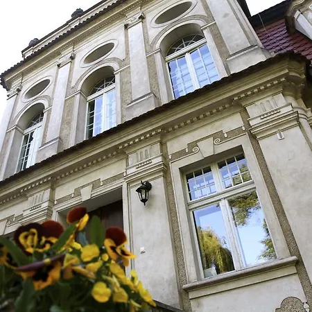 Palace Bed and Breakfast Popowo Stare