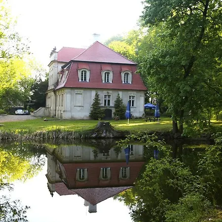 Palace Popowo Stare