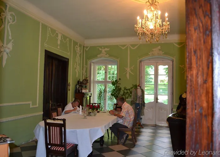 Palace Bed & Breakfast Popowo Stare