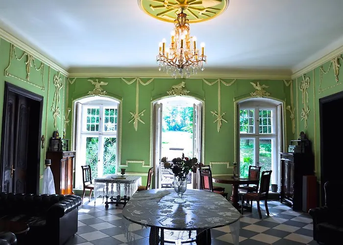 Palace Bed and Breakfast Popowo Stare